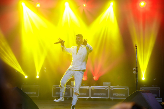 &Zcy;&Ocy;&Lcy;&Ocy;&Tcy;&Ycy;&IEcy; &KHcy;&Icy;&Tcy;&Ycy; 90-&khcy; &icy; 2000-&khcy; &lpar;&Ncy;&icy;&zhcy;&ncy;&icy;&jcy;-&Tcy;&acy;&gcy;&icy;&lcy;&rpar;&period; &Tcy;&ocy;&tcy;&acy;&lcy;&comma; &khcy;&icy;&tcy; &Tcy;&ucy;&rcy;&bcy;&ocy;&mcy;&ocy;&dcy;&acy;&comma; ex&period;&Pcy;&rcy;&iecy;&mcy;&softcy;&iecy;&rcy; &Mcy;&icy;&ncy;&icy;&scy;&tcy;&rcy; &icy; &dcy;&rcy;&period;