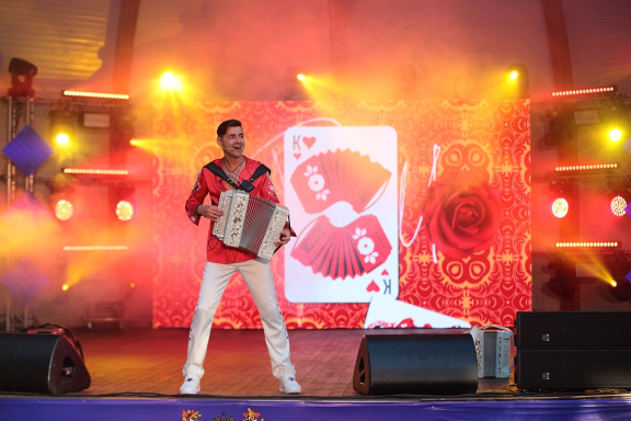 &Dcy;&mcy;&icy;&tcy;&rcy;&icy;&jcy; &Icy;&vcy;&acy;&shchcy;&iecy;&ncy;&kcy;&ocy;&sol;9&period;04&sol;&Ncy;&icy;&zhcy;&ncy;&icy;&jcy; &Tcy;&acy;&gcy;&icy;&lcy;