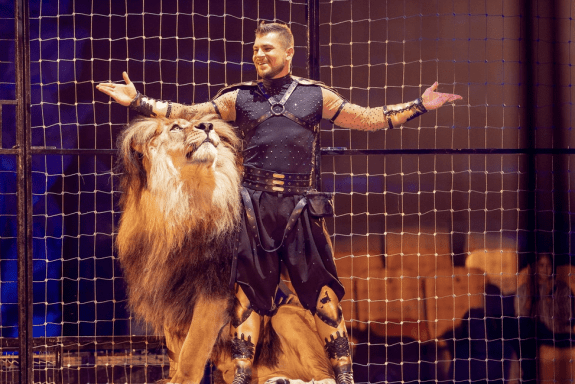 &Scy;&ncy;&iecy;&zhcy;&ncy;&acy;&yacy; &kcy;&ocy;&rcy;&ocy;&lcy;&iecy;&vcy;&acy;